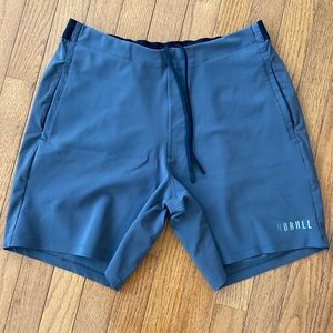 NoBull Men’s grey work out shorts